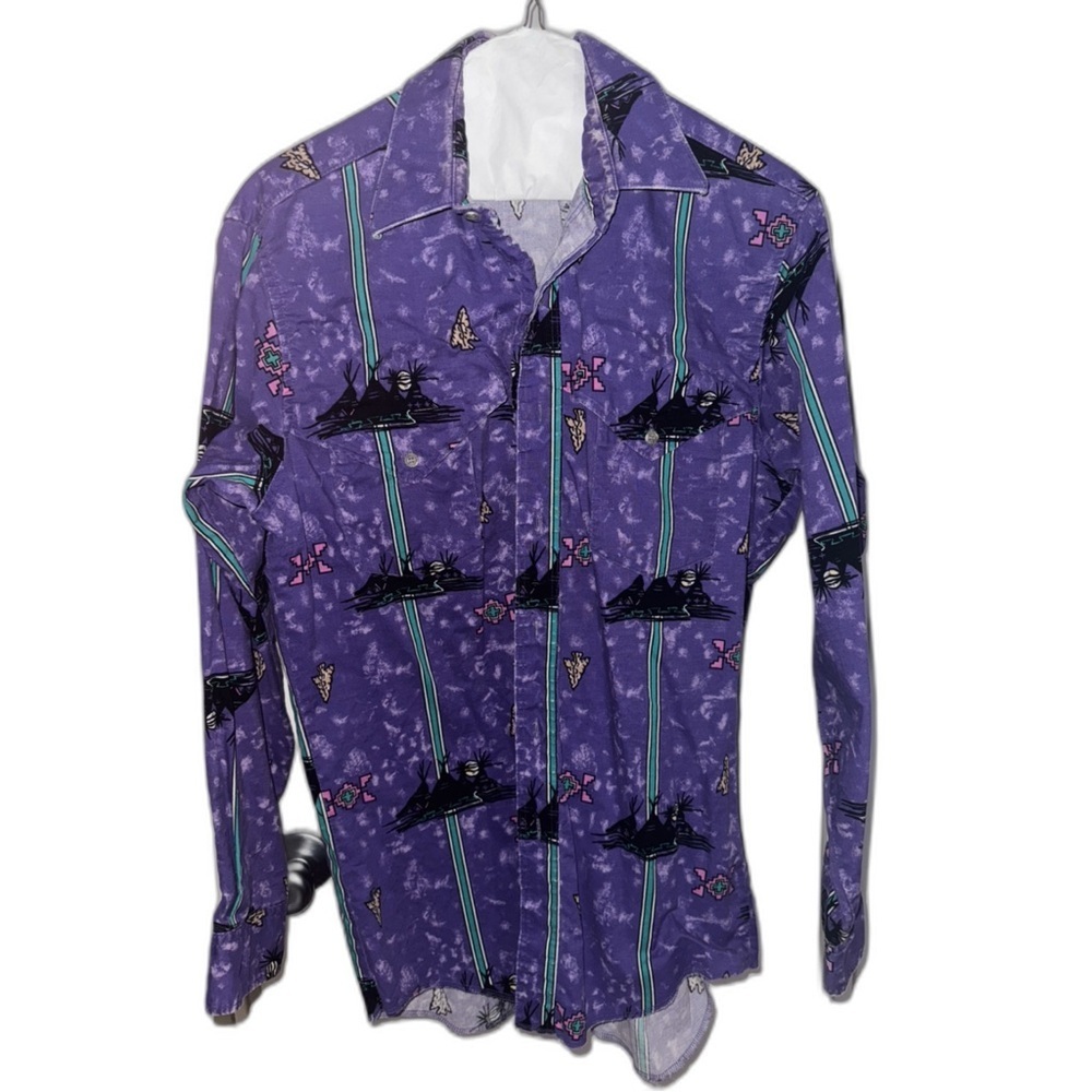 Vintage Wrangler button up (not pearl snap) western.